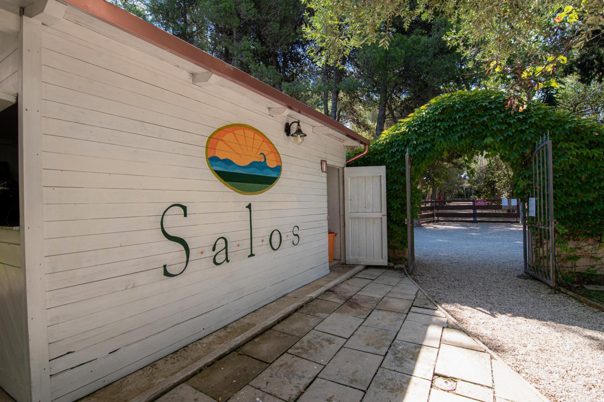 Bio Agriturismo Salos Alimini Exteriér fotografie