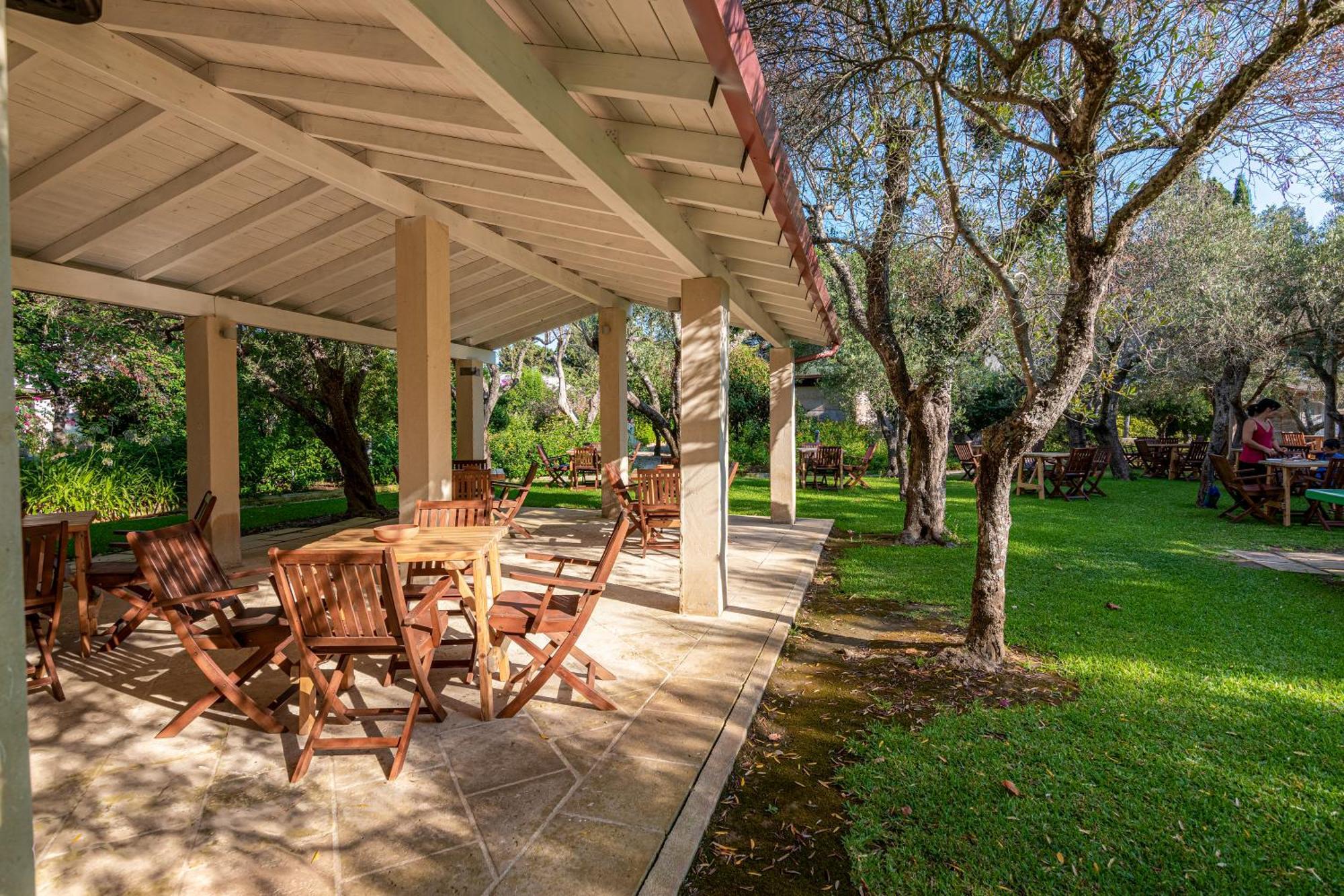Bio Agriturismo Salos Alimini Exteriér fotografie