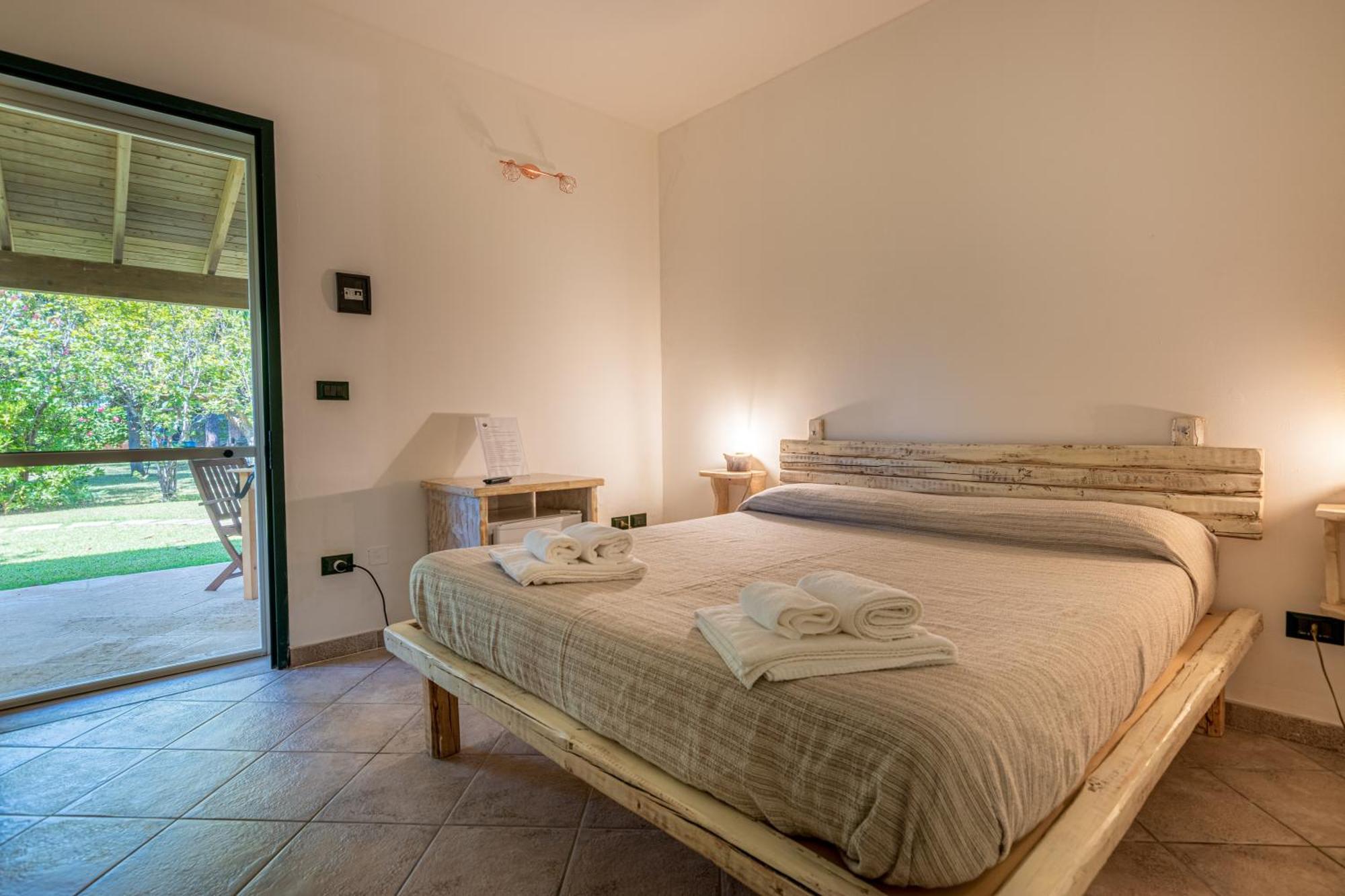 Bio Agriturismo Salos Alimini Exteriér fotografie